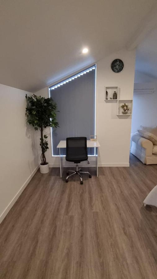 Modern & Cosy Studio Unit On Island Bay Beachfront Веллінгтон Екстер'єр фото